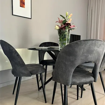 Mini Art House Apartman *