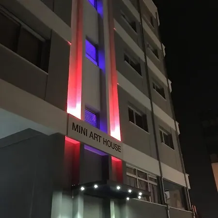 Apartman Mini Art House