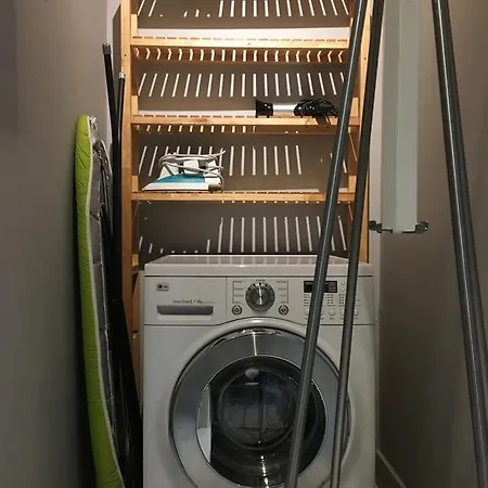 Mini Art House Apartment