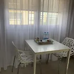 Mini Art House