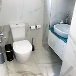 Mini Art House Apartament Nikozja